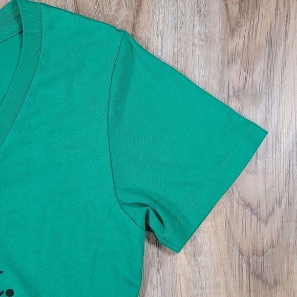 🔹️SpongeBob Green St. Patrick's Day Short Sleeve Tshirt Small - Picture 4 of 7